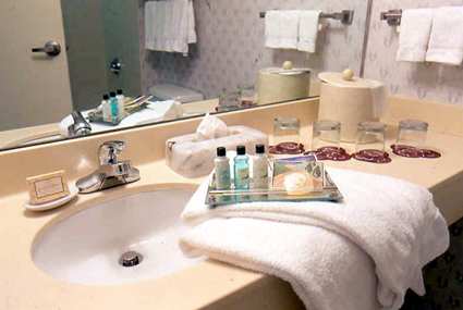 DoubleTree Club Hotel Boston Bayside  06.[1]